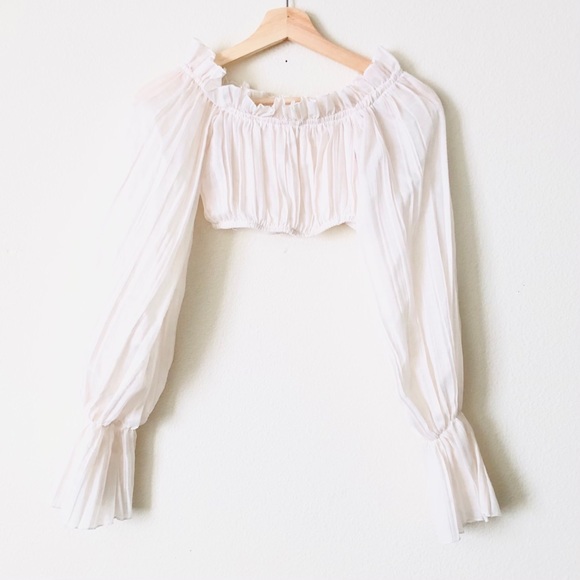 Tops - Boutique off the shoulder crop top - SMALL